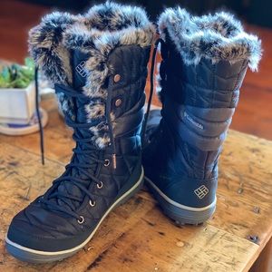 SOLD! Columbia Omni-HEAT Snow Boot - 8
